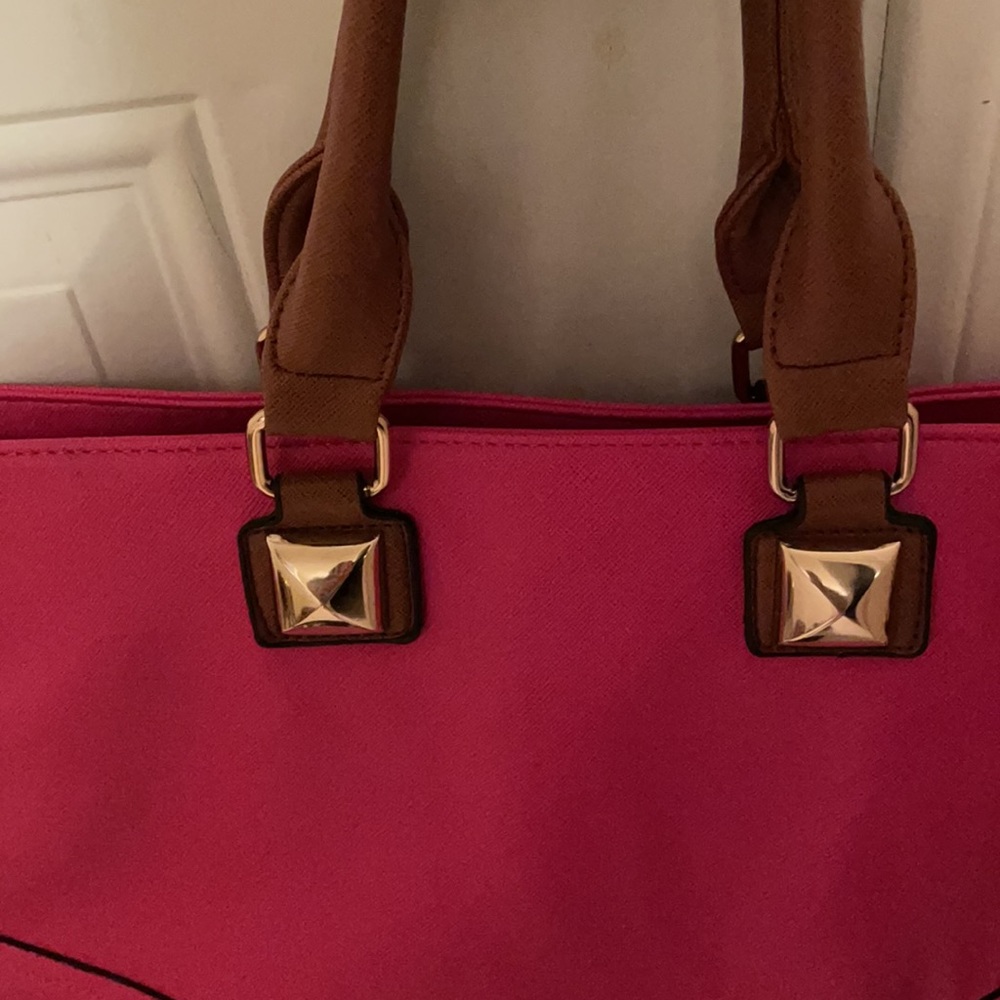 Large tote new without tags. Pink with straps - Picture 3 of 7